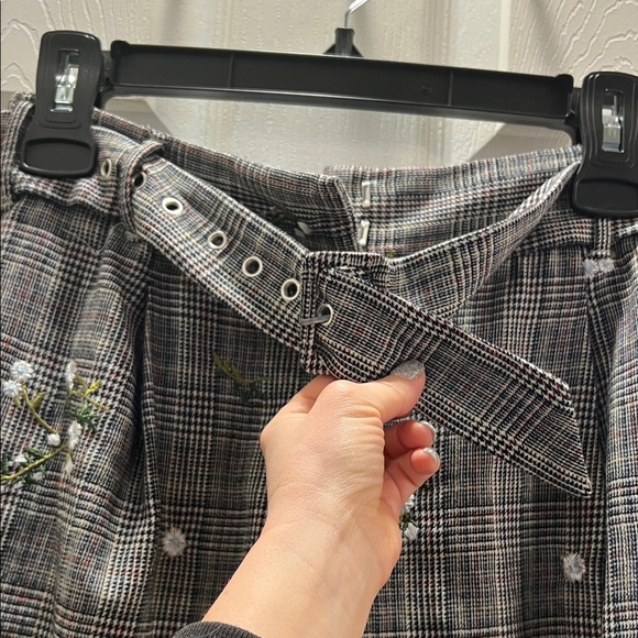 MAJORELLE Plaid Trousers with Floral Embroidery - Picture 6 of 12